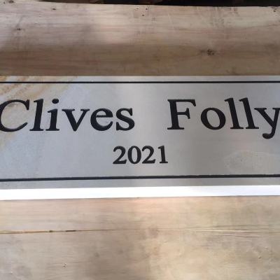 Clives-Folly