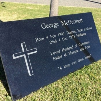 Shop-memorial-plaques-1