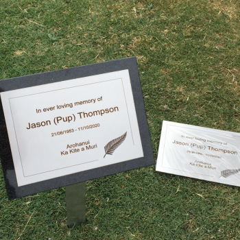 Stainless-steel-plaque-1